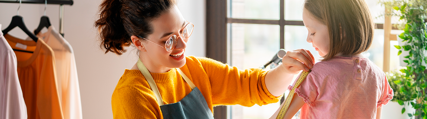 Modelagem e Confecção de Roupas Infantis